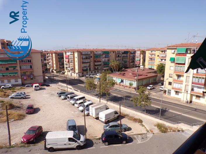 Image No.11-3 Bed Apartment for sale