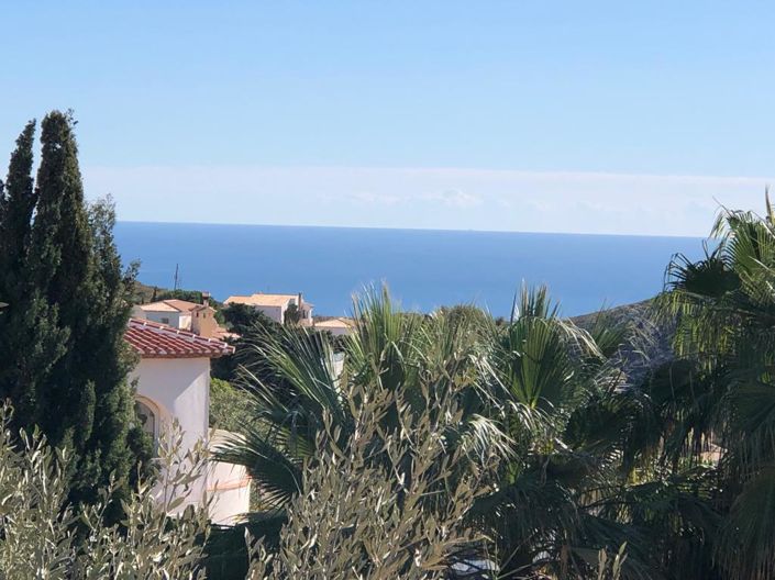 Image No.1-4 Bed Villa for sale