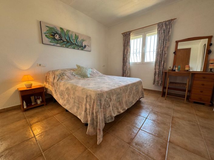 Image No.22-3 Bed Bungalow for sale