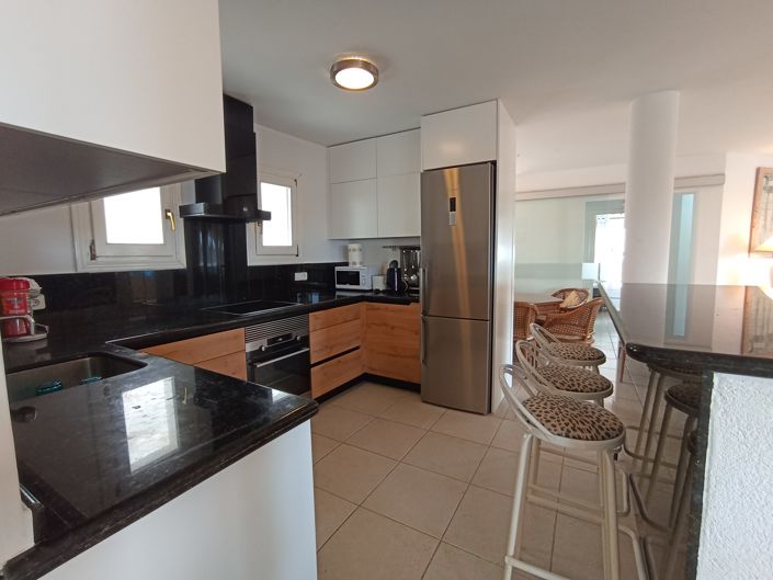 Image No.12-4 Bed Villa for sale