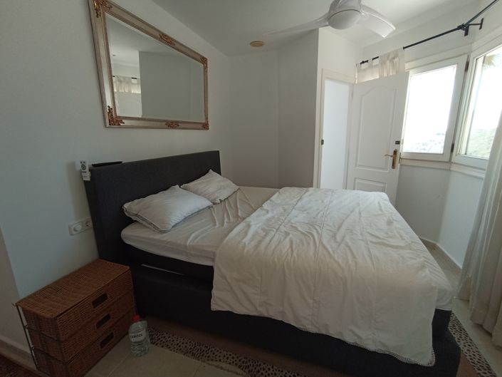 Image No.28-4 Bed Villa for sale