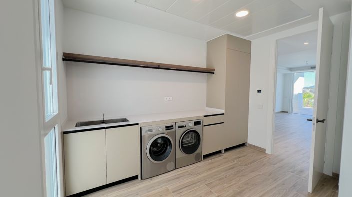 Image No.11-4 Bed Villa for sale