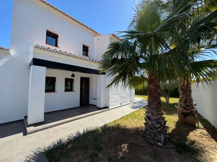 Image No.70-3 Bed Villa for sale