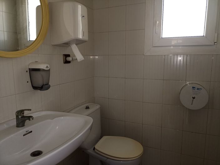 Image No.15-2 Bed Property for sale