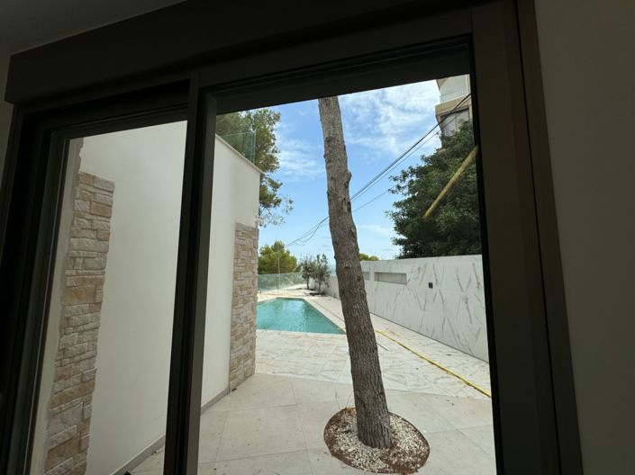 Image No.16-4 Bed Villa for sale