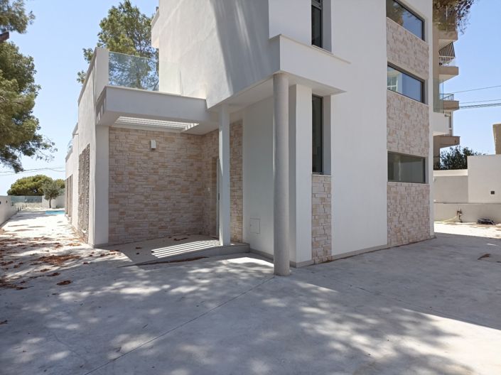 Image No.40-4 Bed Villa for sale