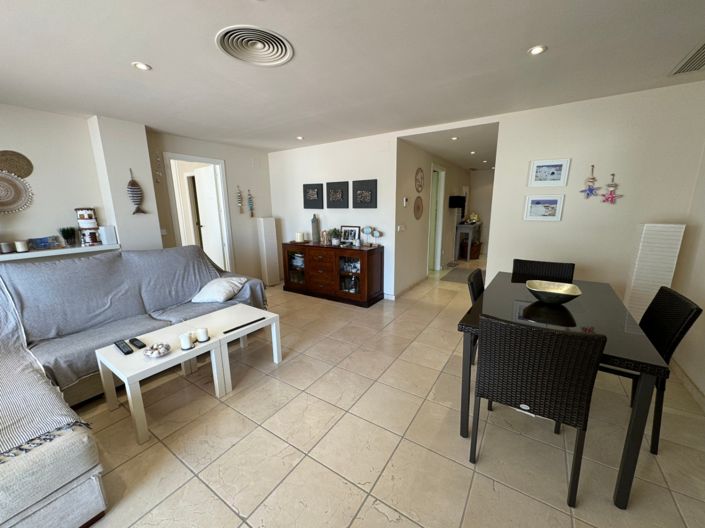 Image No.9-3 Bed Apartment for sale