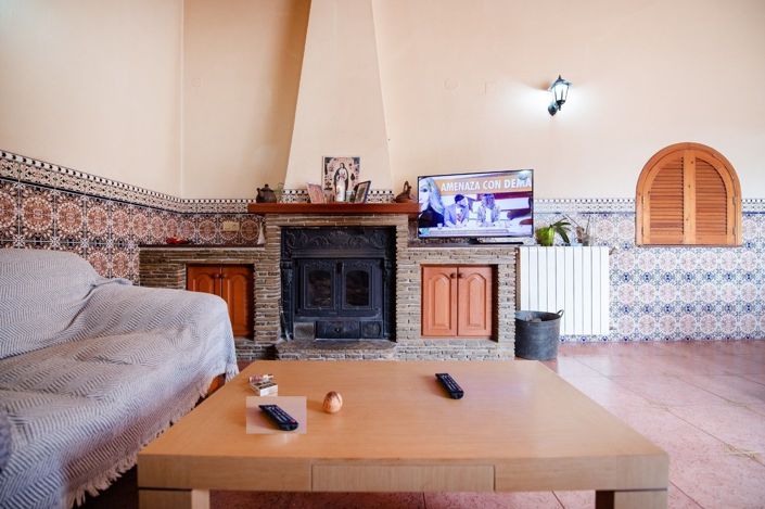 Image No.10-6 Bed Finca for sale