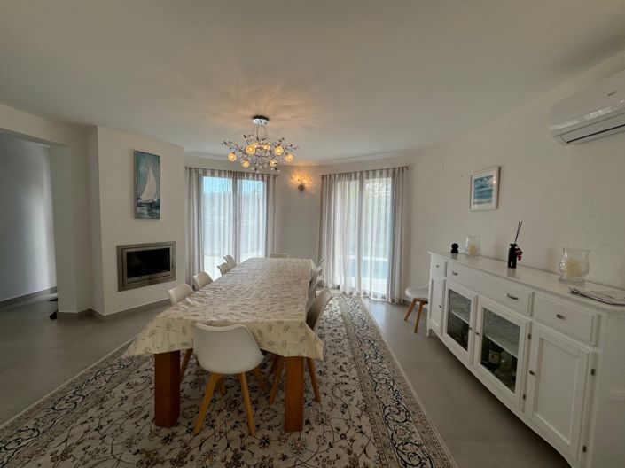 Image No.33-3 Bed Villa for sale