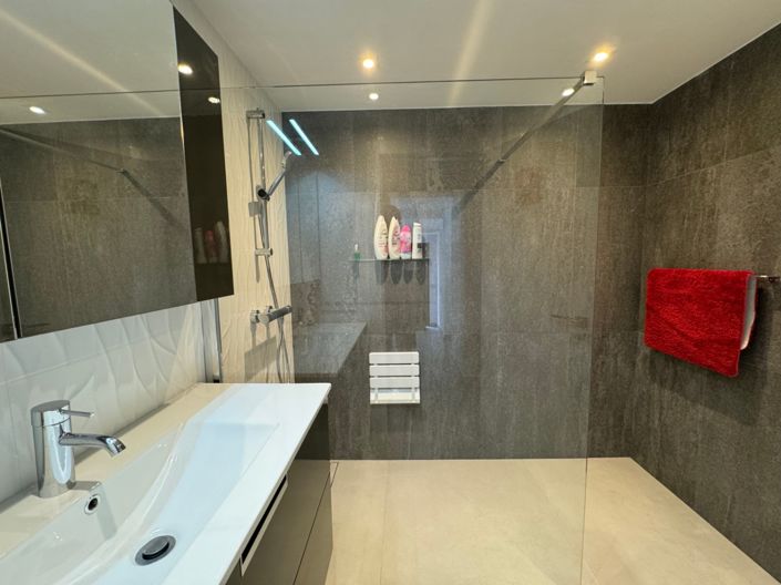 Image No.41-3 Bed Villa for sale