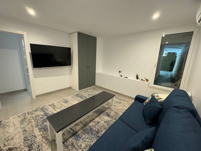 Image No.43-3 Bed Villa for sale