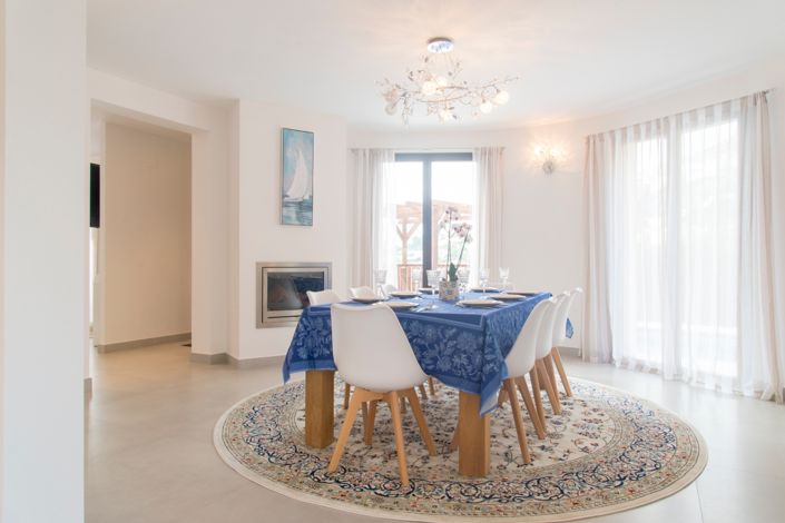 Image No.6-3 Bed Villa for sale