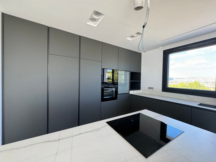 Image No.14-3 Bed Villa for sale