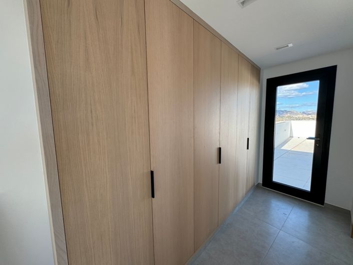 Image No.23-3 Bed Villa for sale