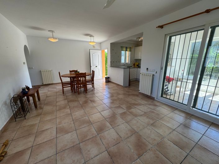 Image No.13-2 Bed Villa for sale