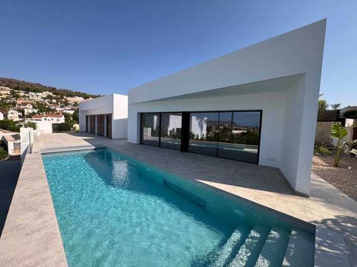 Image No.13-4 Bed Villa for sale