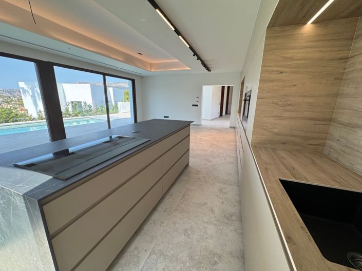 Image No.28-4 Bed Villa for sale