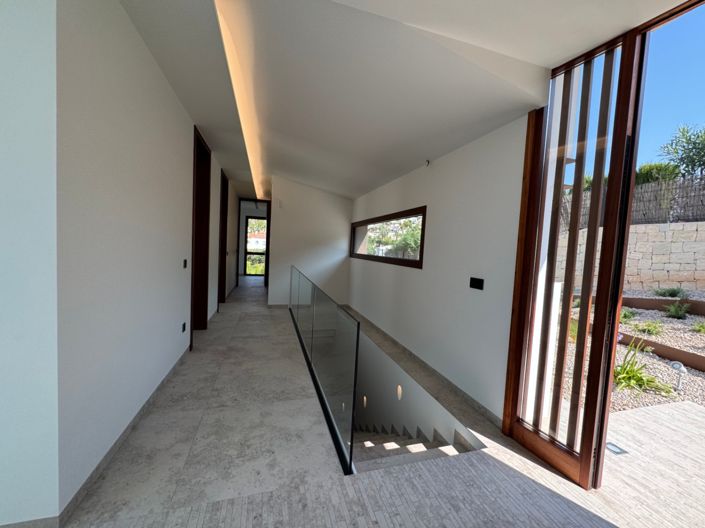 Image No.30-4 Bed Villa for sale