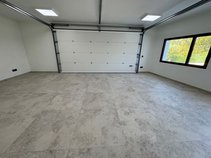 Image No.43-4 Bed Villa for sale