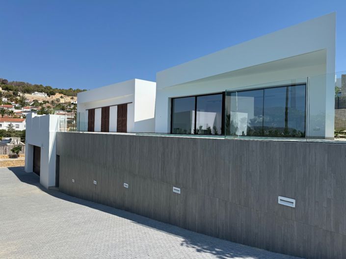 Image No.68-4 Bed Villa for sale