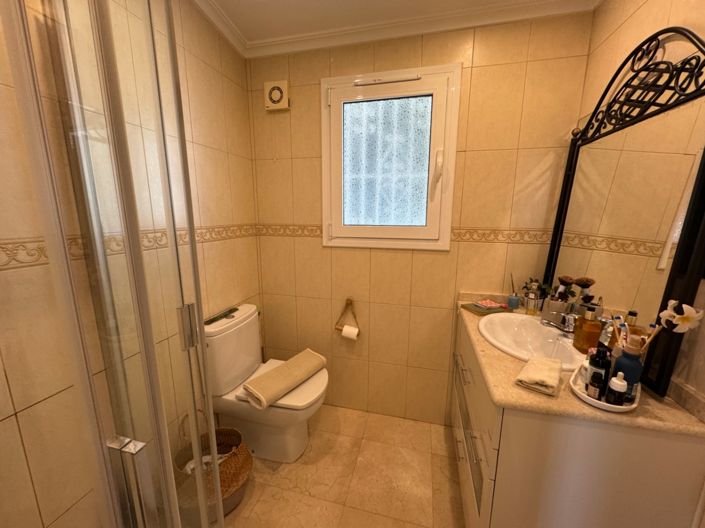 Image No.28-2 Bed Villa for sale