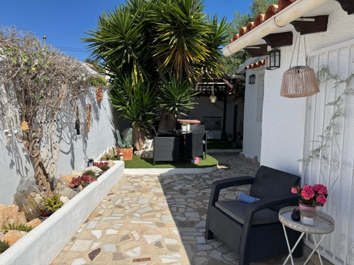 Image No.4-2 Bed Villa for sale