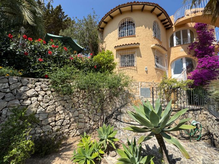 Image No.2-3 Bed Villa for sale