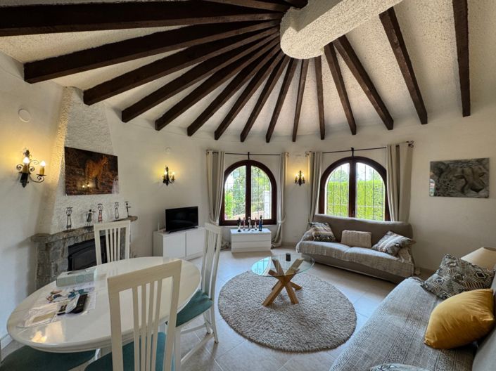 Image No.20-2 Bed Villa for sale