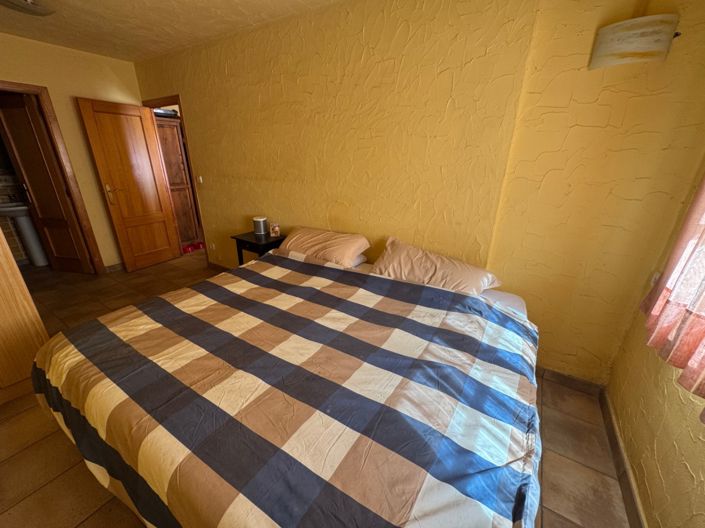 Image No.11-1 Bed Apartment for sale