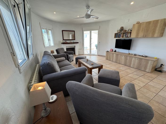 Image No.9-4 Bed Villa for sale