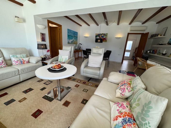 Image No.22-3 Bed Villa for sale