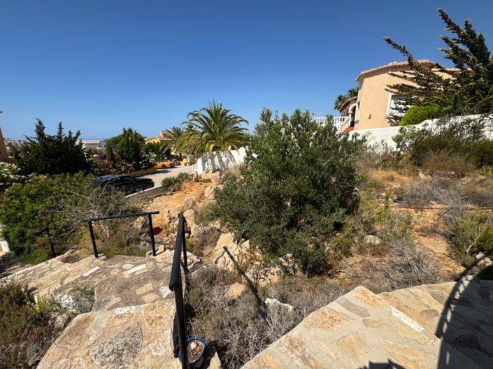 Image No.11-3 Bed Villa for sale