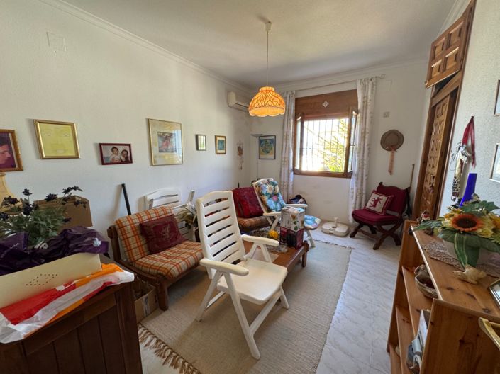 Image No.28-3 Bed Villa for sale