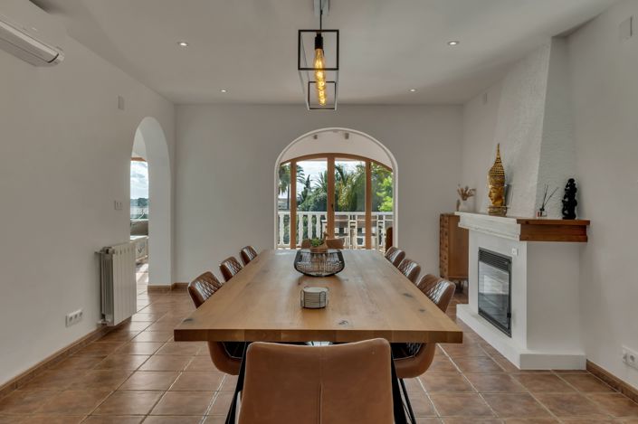 Image No.3-3 Bed Villa for sale