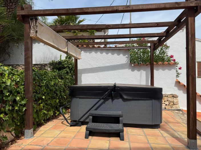 Image No.48-3 Bed Villa for sale