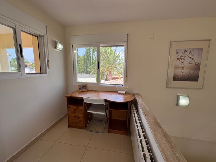 Image No.36-3 Bed Villa for sale