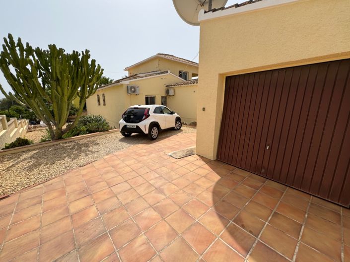 Image No.43-3 Bed Villa for sale