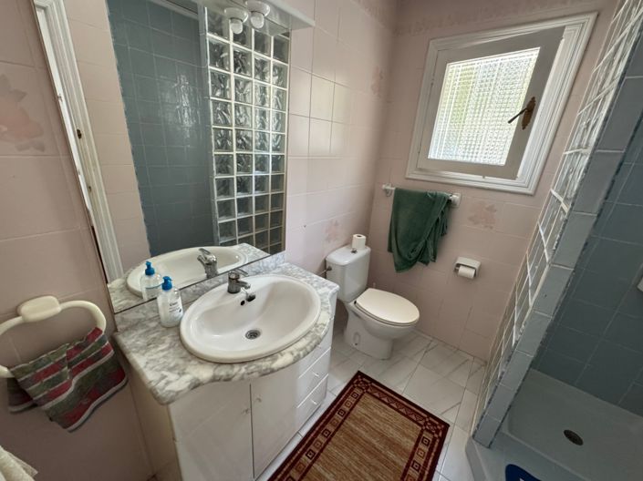 Image No.23-5 Bed Villa for sale