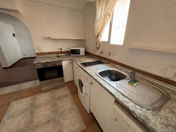 Image No.27-5 Bed Villa for sale