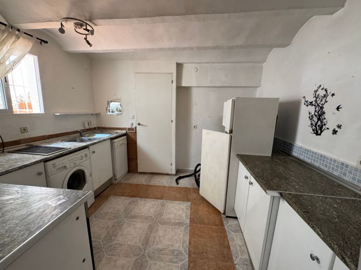 Image No.28-5 Bed Villa for sale