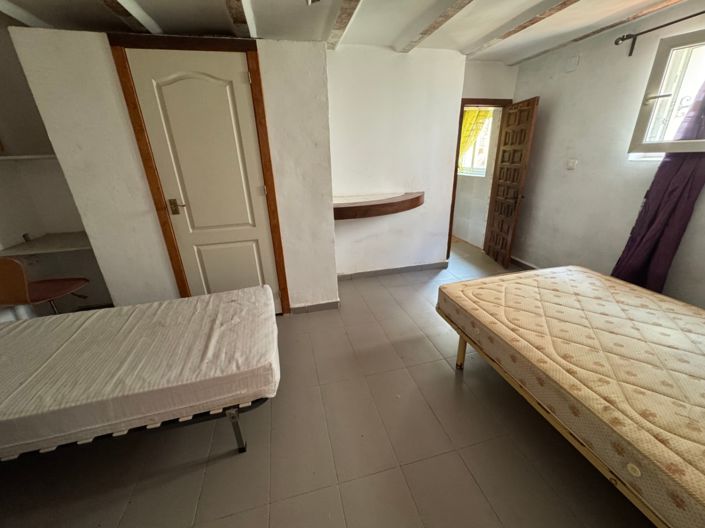 Image No.37-5 Bed Villa for sale