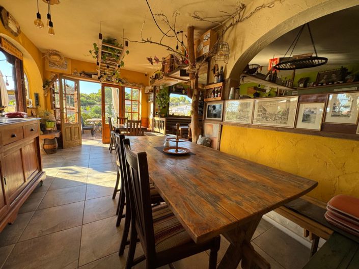 Image No.1-1 Bed Villa for sale