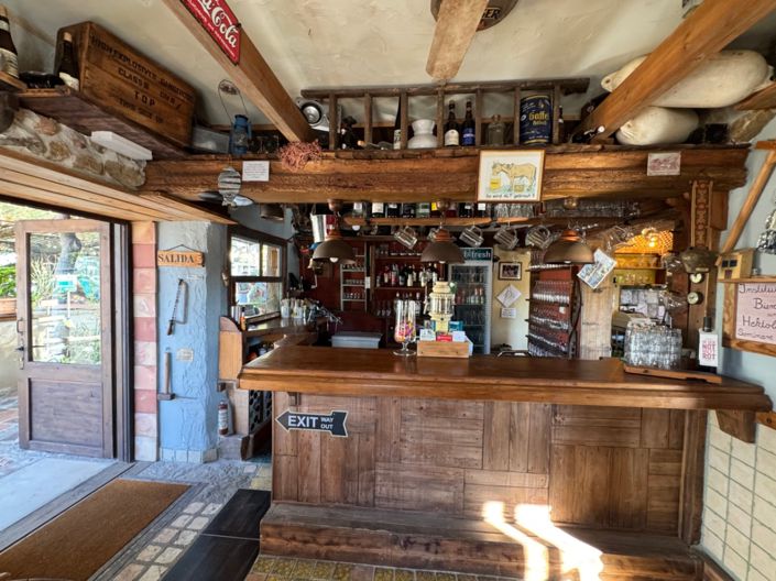 Image No.15-1 Bed Property for sale