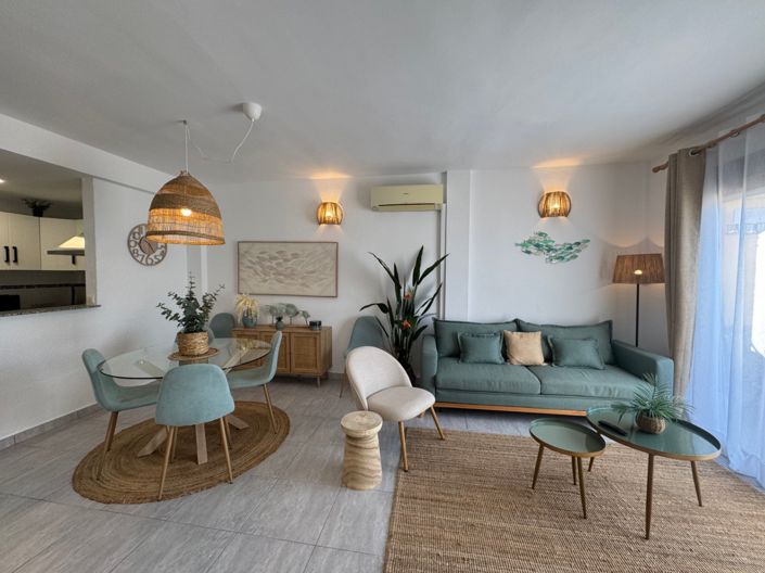 Image No.20-2 Bed Apartment for sale