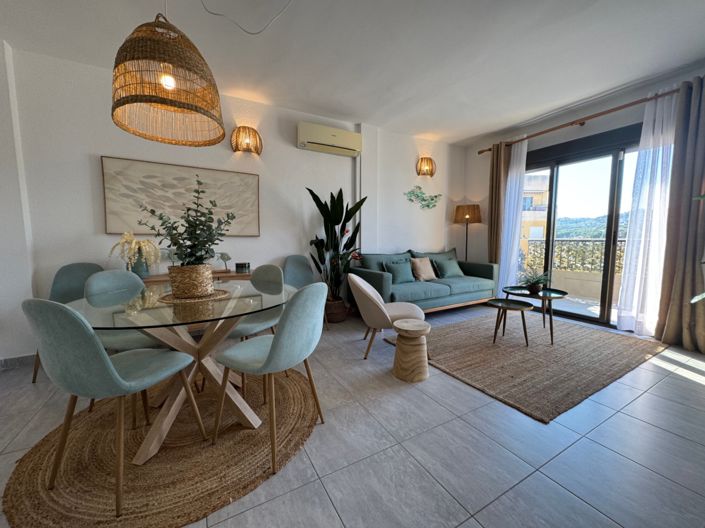 Image No.24-2 Bed Apartment for sale