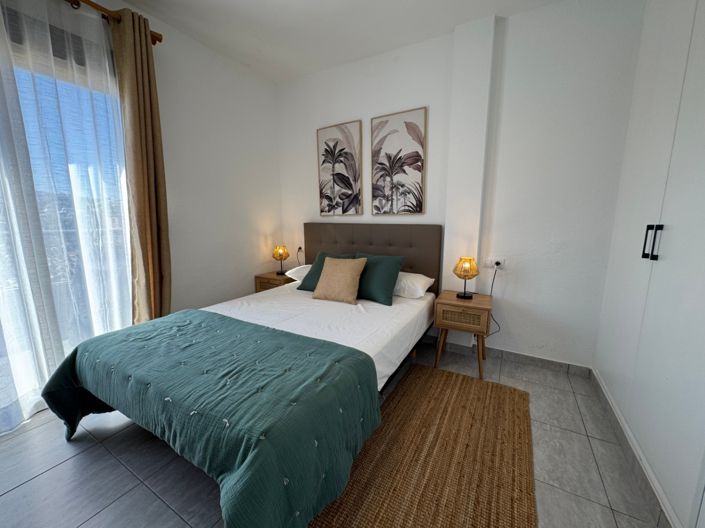 Image No.27-2 Bed Apartment for sale