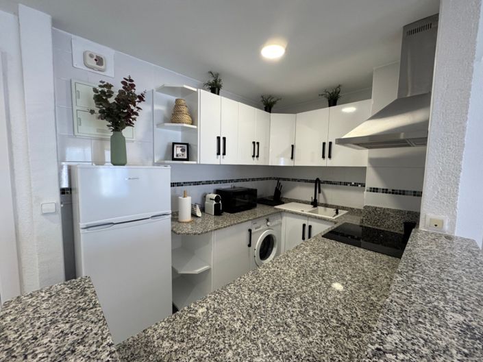 Image No.5-2 Bed Apartment for sale