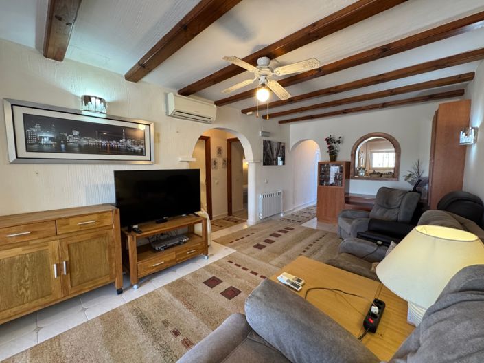 Image No.6-2 Bed Bungalow for sale