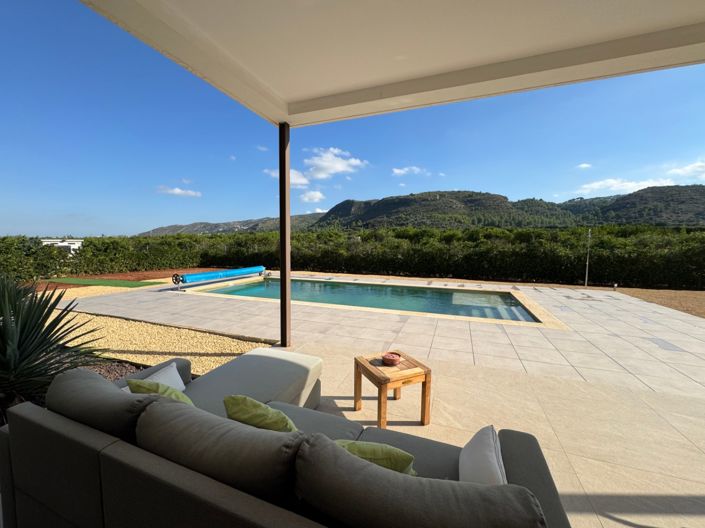 Image No.1-3 Bed Villa for sale