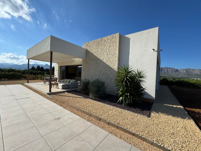 Image No.6-3 Bed Villa for sale